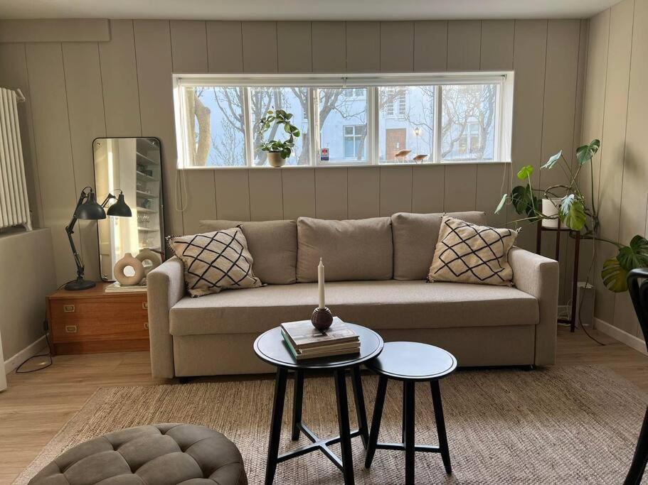 New cozy bohemian dowtown Reykjavík apartment Exterior foto